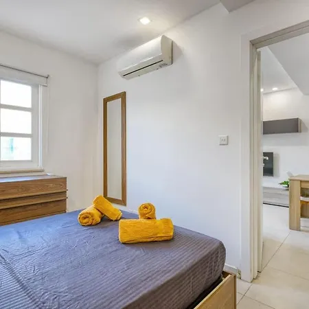 Appartement Bright 4Th Floor Apartment With Balcony, Steps From Valletta *
