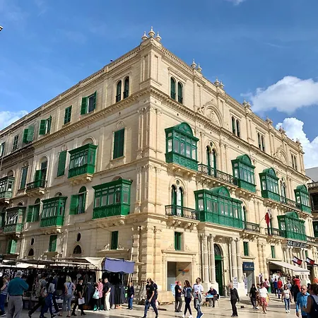 Appartamento Bright 4th Floor With Balcony, Steps From Valletta *